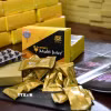 Lực lượng chức năng thu giữ tang vật vụ án. (Ảnh: TTXVN phát)