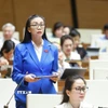 Đại biểu Quốc hội tỉnh Lâm Đồng Trịnh Thị Tú Anh phát biểu. (Ảnh: Doãn Tấn/TTXVN)