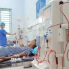 Bệnh nhân chạy thận nhân tạo tại Bệnh viện Đa khoa tỉnh Hà Giang. (Ảnh: Minh Quyết/TTXVN)