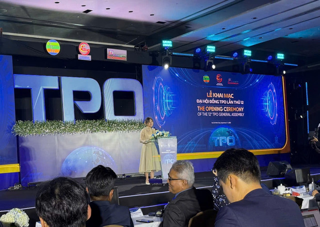 Sidang Umum TPO 2025 menetapkan tujuan strategis, dengan fokus pada pembahasan solusi untuk penerapan teknologi dan pembangunan berkelanjutan. 1000006959.jpg
