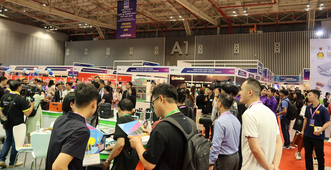 Triển lãm Quốc tế Điện tử và Thiết bị thông minh Việt Nam (IEAE 2025). (Ảnh: Khánh Ly/Vietnam+) hinh-1.jpg