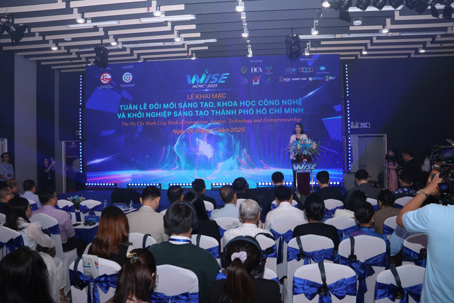 Týden inovací, vědy, technologií a kreativního podnikání v Ho Či Minově Městě (WISE HCMC+ 2025) přitahuje účastníky. z7264168792864-7a293f95c019c24651bec39ec1b28837.jpg