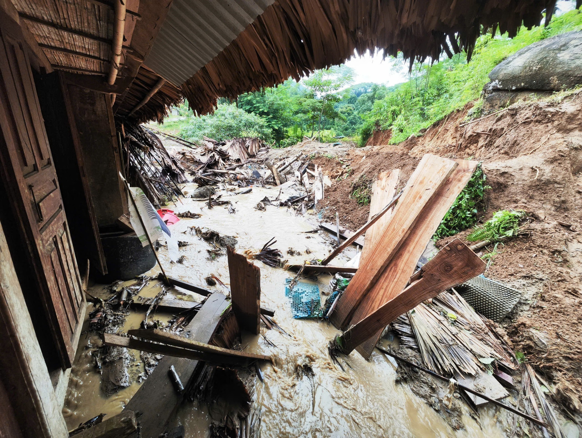 ttxvn_lang nu sau lu19.jpg