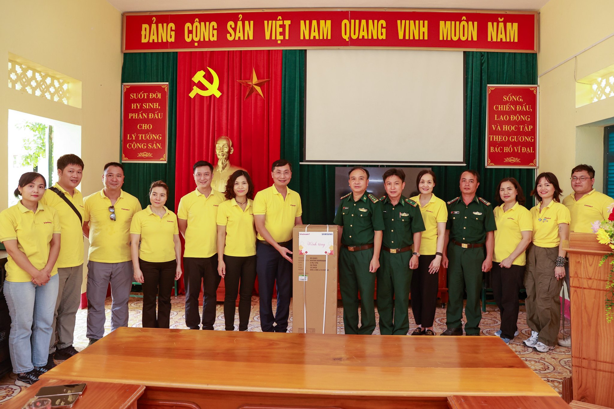 VNP_don bien phong.jpg