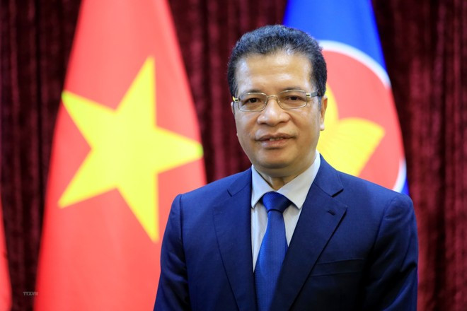Đại sứ Đặng Minh Khôi đánh giá chuyến thăm của Tổng thống Putin sẽ gửi đi một thông điệp mạnh mẽ về sự tôn trọng lẫn nhau giữa hai quốc gia. (Ảnh: TTXVN) dai_su_dang_minh_khoi.jpg