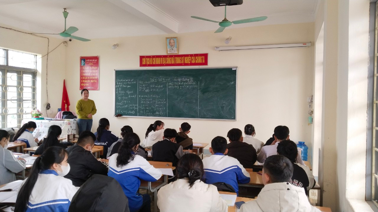 hoc sinh THCS Thanh An.jpg