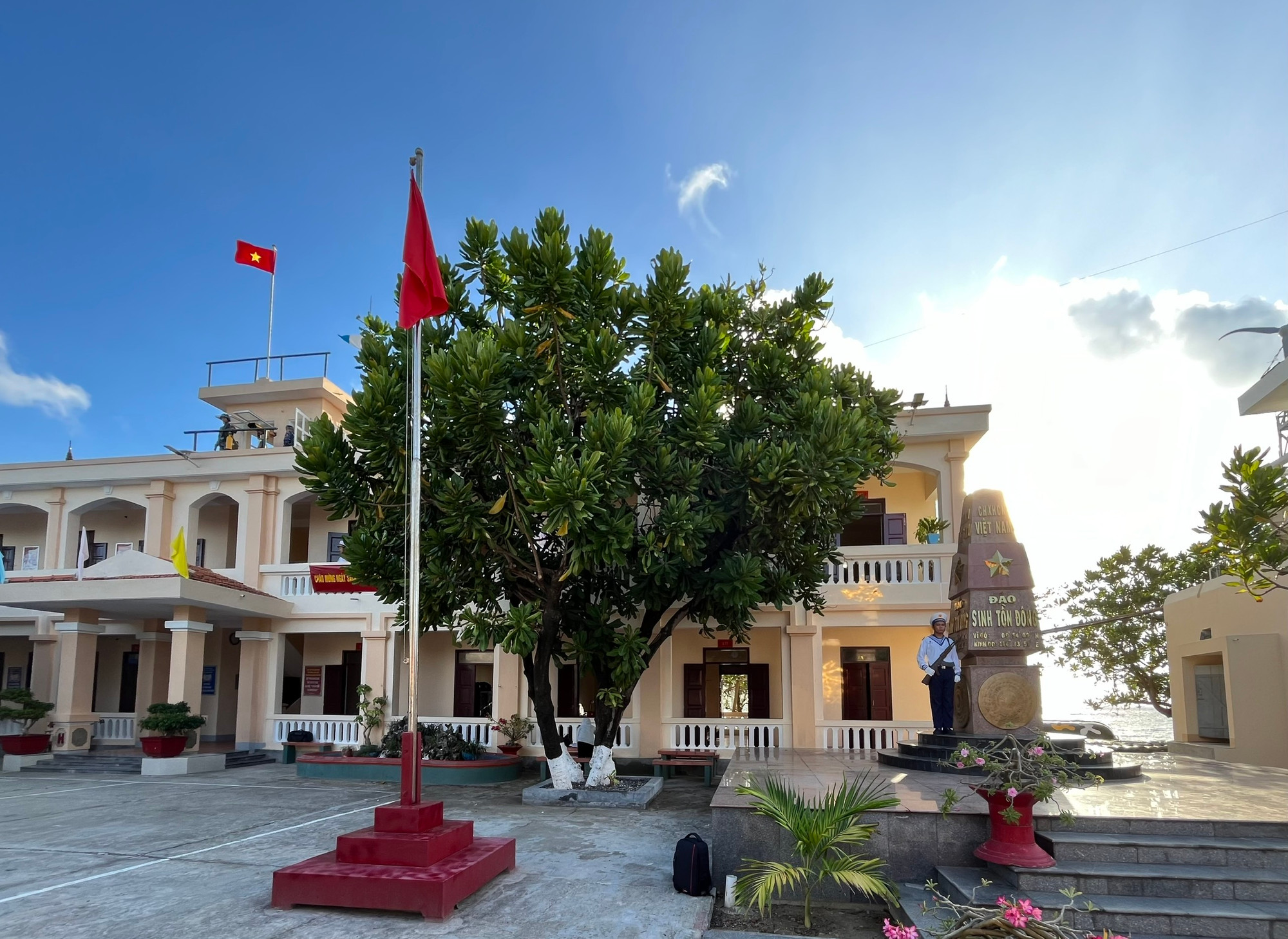 vnp_sinh tồn đông 6.jpg