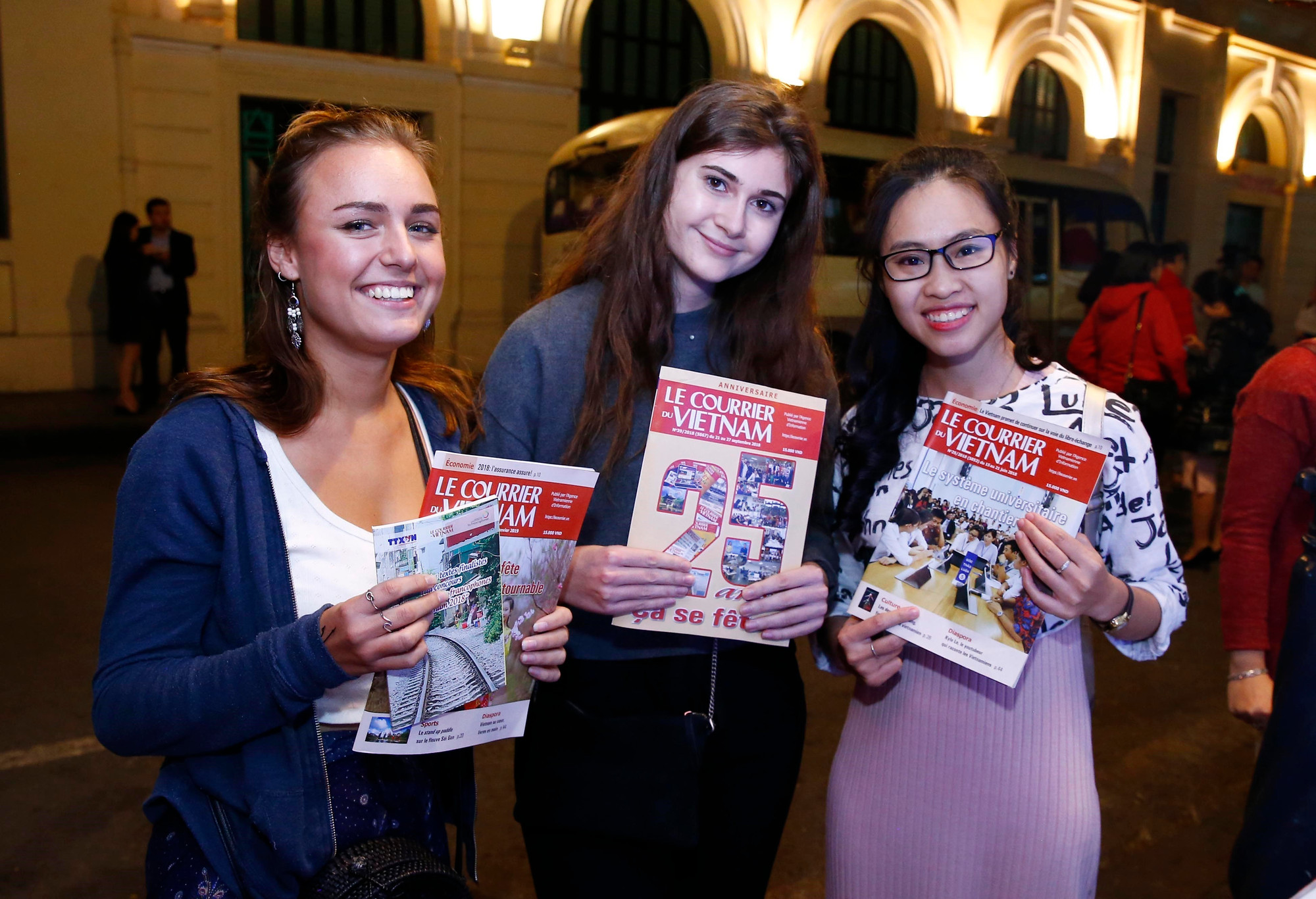 ttxvn_cong dong phap ngu (4).jpg