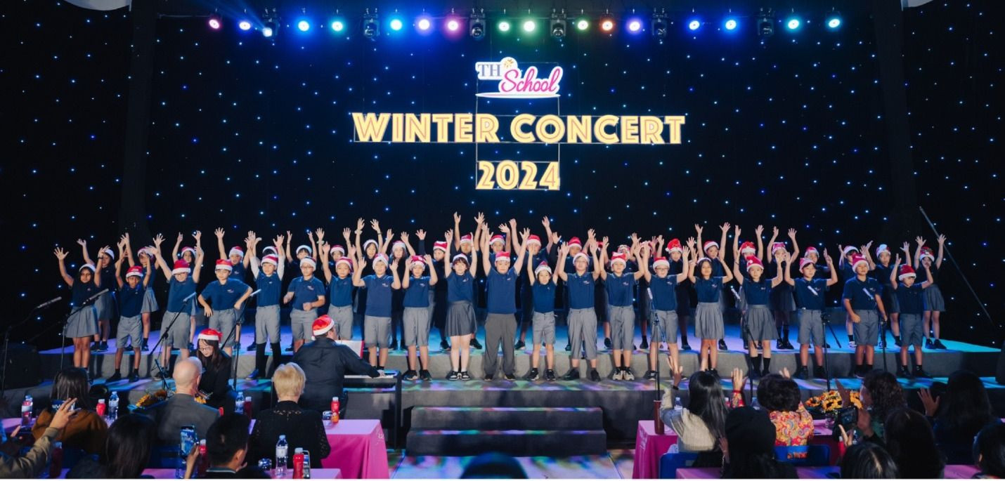 Chương trình Nhạc hội mùa đông 2024 của TH School đã diễn ra đầy ấn tượng. (Ảnh: PV/Vietnam+)