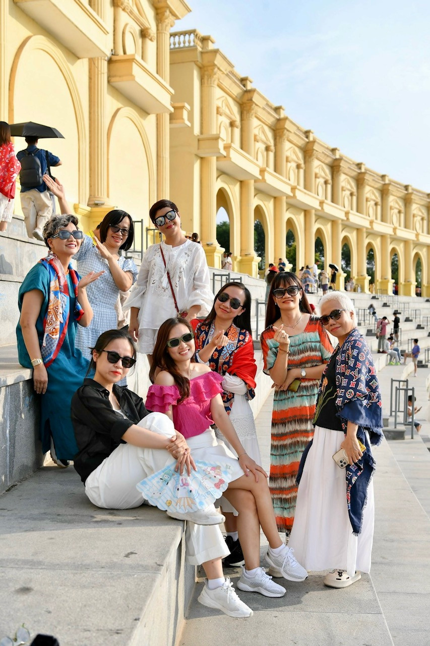 quảng trường 1.jpg