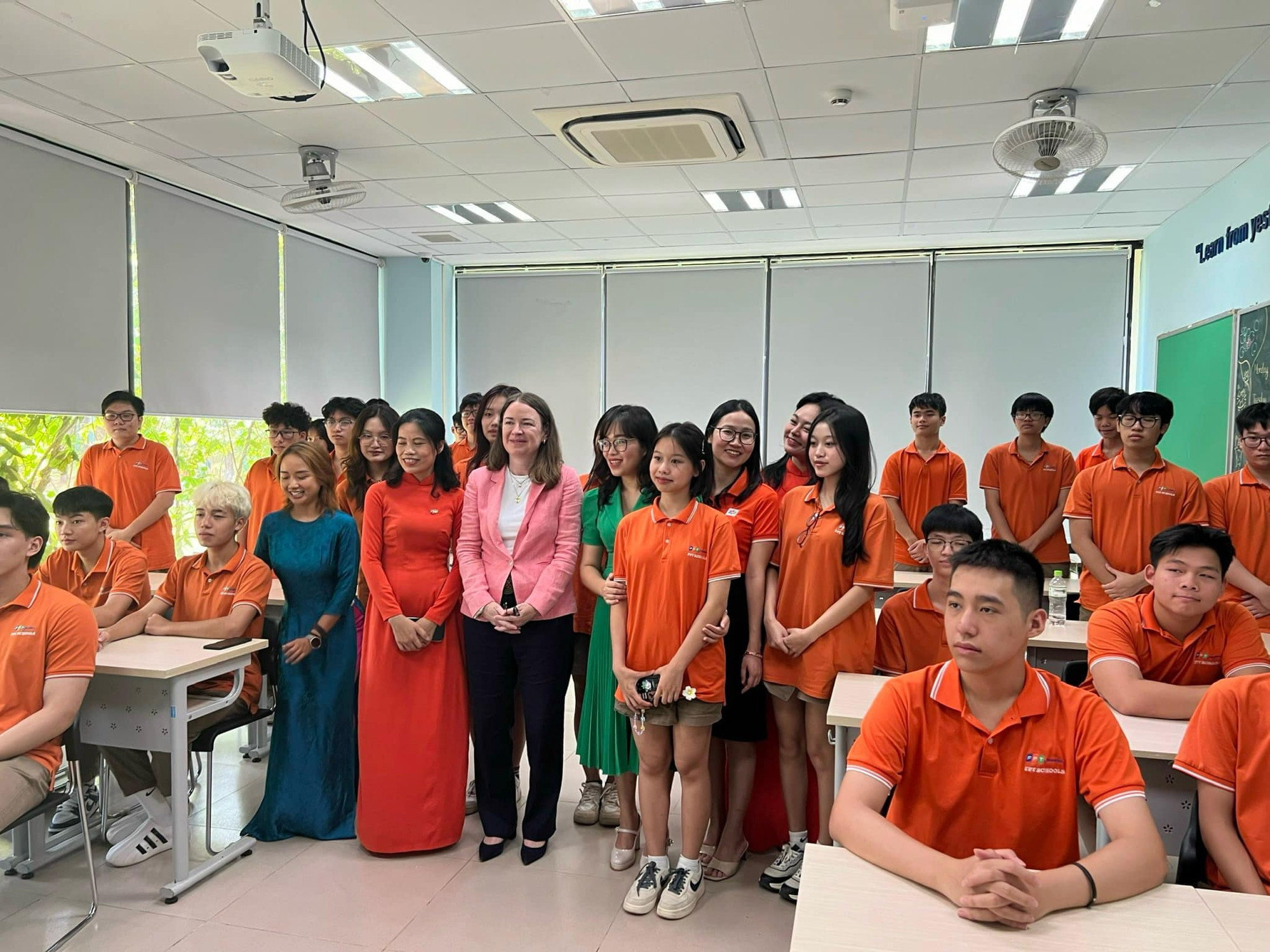 dai su Ireland 2.jpg