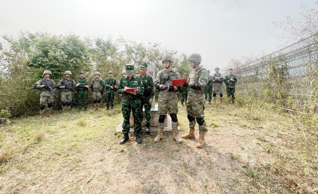 ttxvn_bien gioi viet trung 4.jpg