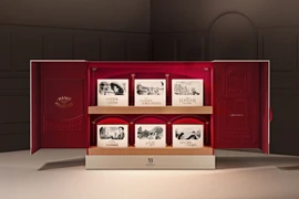 Bộ sưu tập bánh Trung Thu “Metropole Cinema: Hà Nội qua những thước phim” của Sofitel Legend Metropole Hà Nội. (Ảnh: Sofitel Legend Metropole)