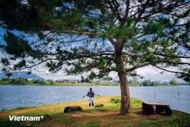 Biển hồ Pleiku, Gia Lai. (Ảnh: Vương Công Nam/Vietnam+)