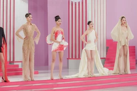 Top 3 đã lộ diện sau thử thách cuối cùng của cuộc thi. (Ảnh: CTV/Vietnam+)