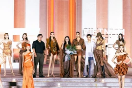 Với “Equinox,” mỗi người mẫu trở thành một phần của câu chuyện mà Thanh Hương Bùi muốn kể. (Ảnh: CTV/Vietnam+)