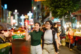 Du khách Việt tin rằng công nghệ AI sẽ giúp mỗi hành trình xê dịch trở nên dễ dàng, tiện lợi hơn. (Ảnh minh họa: CTV/Vietnam+)