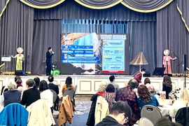 Cục Du lịch Quốc gia Việt Nam đang tiếp tục chương trình giới thiệu du lịch Việt Nam tại thành phố Boston. (Ảnh: Cục DLQGVN)