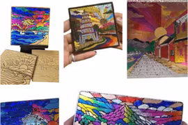Món quà tri ân là bộ tranh gỗ Foil Art dành cho du khách tham gia chương trình điều tra thông tin khách du lịch năm 2026 của Cục Du lịch Quốc gia Việt Nam.