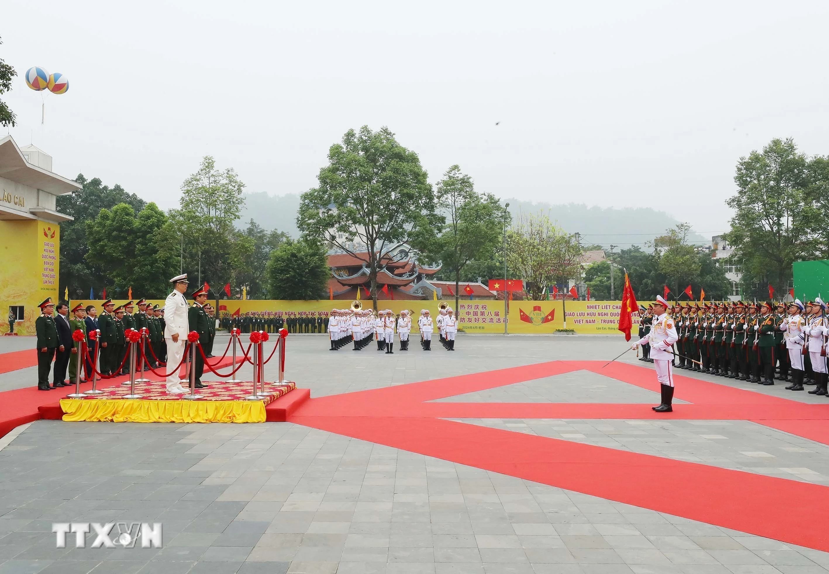 Việt Nam - Trung Quốc đẩy mạnh giao lưu quốc phòng biên giới, đảm bảo điều kiện tối ưu