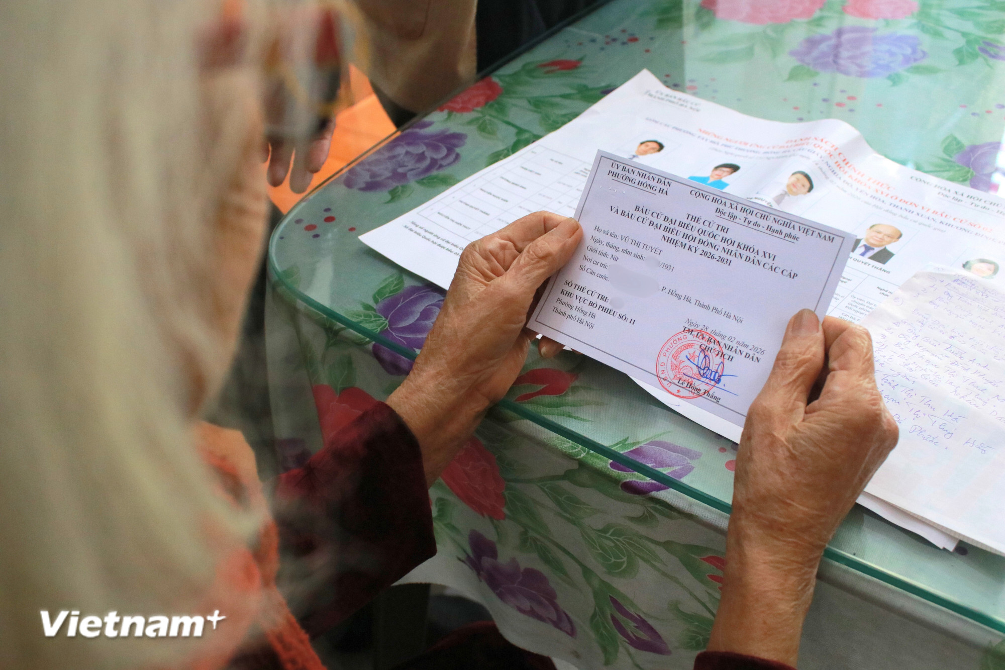 Tâm sự của các cử tri U100 trước ngày bầu cử trọng đại