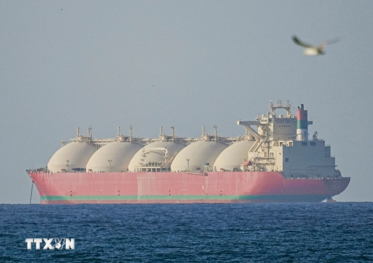 Iran lên án Mỹ vi phạm lệnh ngừng bắn, phong tỏa tài sản là hành động thù địch