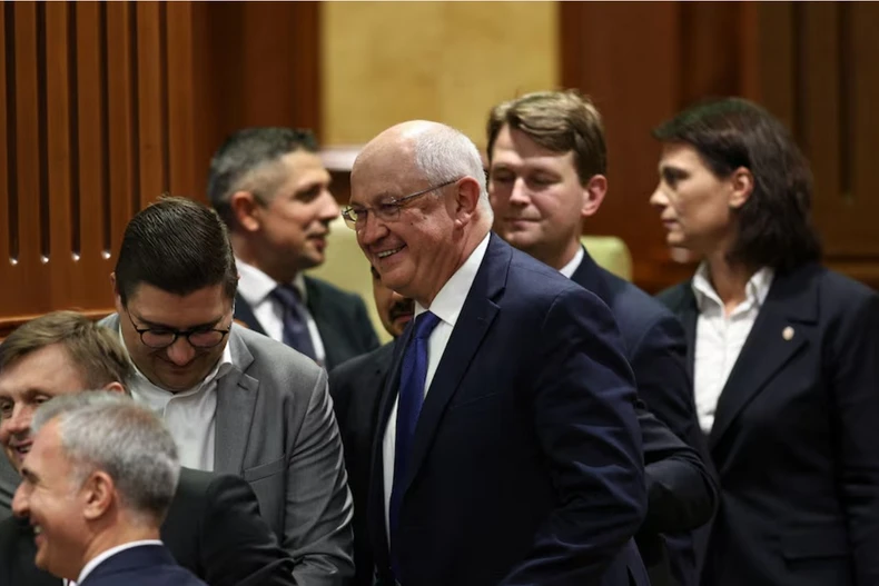 Thủ tướng mới được bổ nhiệm của Moldova, Alexandru Munteanu, ngày 31/10/2025. (Ảnh: REUTERS)