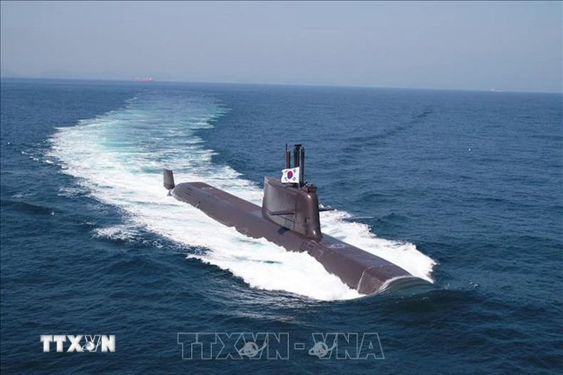 Tàu ngầm diesel Shin Chae-ho nặng 3.000 tấn do Công ty đóng tàu HD Hyundai Heavy Industries Co. của Hàn Quốc chế tạo. (Ảnh: YONHAP/ TTXVN )