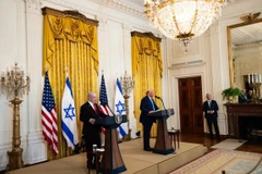 Tổng thống Trump và Thủ tướng Netanyahu họp báo sau khi gặp gỡ tại Nhà Trắng. (Nguồn: NY Times)