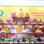 Các chư Tôn đức giáo phẩm lãnh đạo Hội đồng Chứng minh, Hội đồng Trị sự Giáo hội Phật giáo Việt Nam dự Hội nghị thường niên Hội đồng Trị sự kỳ V, khóa IX (2022-2027) tổng kết công tác Phật sự năm 2025 và triển khai nhiệm vụ trọng tâm năm 2026 tại Thành phố Hồ Chí Minh. (Ảnh: Xuân Khu/TTXVN)