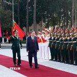 Tổng Bí thư Tô Lâm đến dự Lễ kỷ niệm 80 năm Ngày truyền thống lực lượng vũ trang Quân khu 9 và đón nhận danh hiệu Anh hùng Lực lượng Vũ trang Nhân dân. (Ảnh: Thống Nhất/TTXVN)