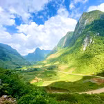 Thung lũng Xuân Trường nằm trong vùng Công viên Địa chất Toàn cầu UNESCO Non nước Cao Bằng. (Ảnh: TTXVN phát)