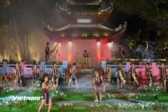 Sắc màu Tây Nguyên được quảng bá đậm nét ở Hồ Văn - Văn Miếu Quốc Tử Giám, Hà Nội. (Ảnh: Minh Sơn/Vietnam+)