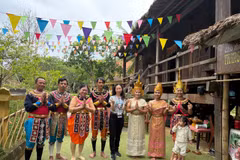 Chuỗi hoạt động với chủ đề “Về miền Tây qua nét văn hóa của đồng bào Khmer” sẽ diễn ra từ ngày 1-28/8, tại Làng Văn hóa - Du lịch các dân tộc Việt Nam. (Ảnh: CTV/Vietnam+)