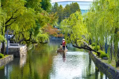 Cảnh đẹp nên thơ ở Kurashiki, thành phố thuộc tỉnh Okayama. (Ảnh: CTV/Vietnam+)