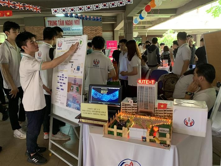 Dự án của sinh viên tham gia cuộc thi. (Ảnh minh họa: moet.gov)