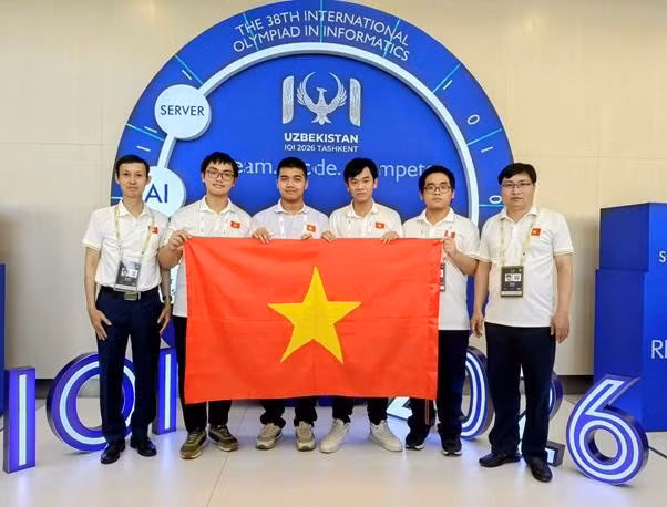Cả 4 học sinh đội tuyển Việt Nam dự thi Olympic Tin học quốc tế (IOI) lần thứ 38 năm 2026 đều đoạt giải. (Ảnh: Bộ GD-ĐT)