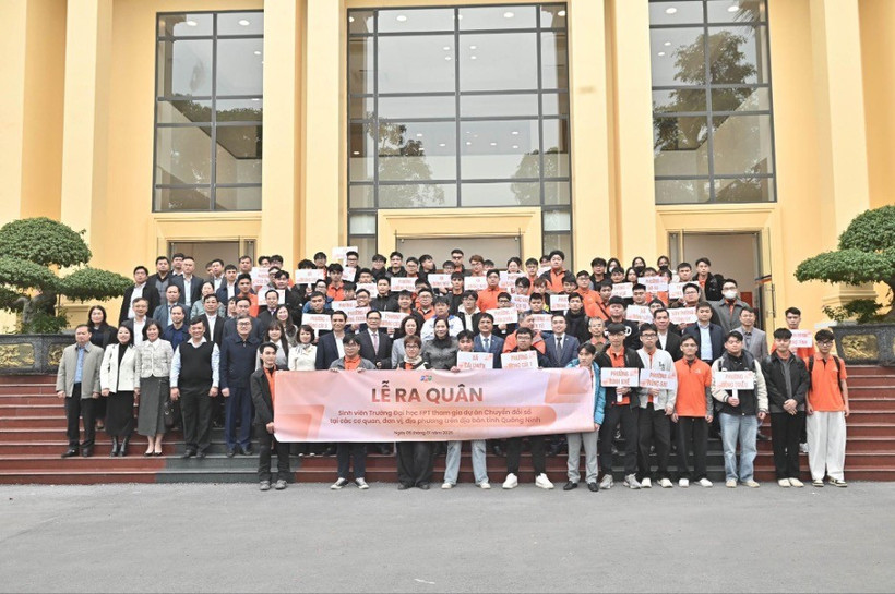 Sinh viên Trường Đại học FPT được phân công về gần 30 xã phường trên địa bàn tỉnh Quảng Ninh. (Ảnh: PV/Vietnam+) 