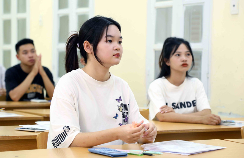 Học sinh dự thi Tốt nghiệp trung học phổ thông. (Ảnh: TTXVN)