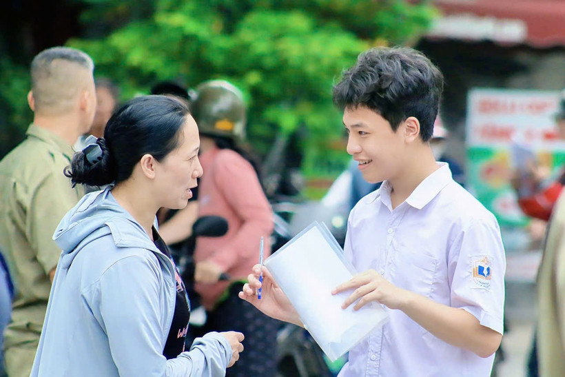 Thí sinh Hà Nội dự thi vào lớp 10. (Ảnh: CTV/Vietnam+)