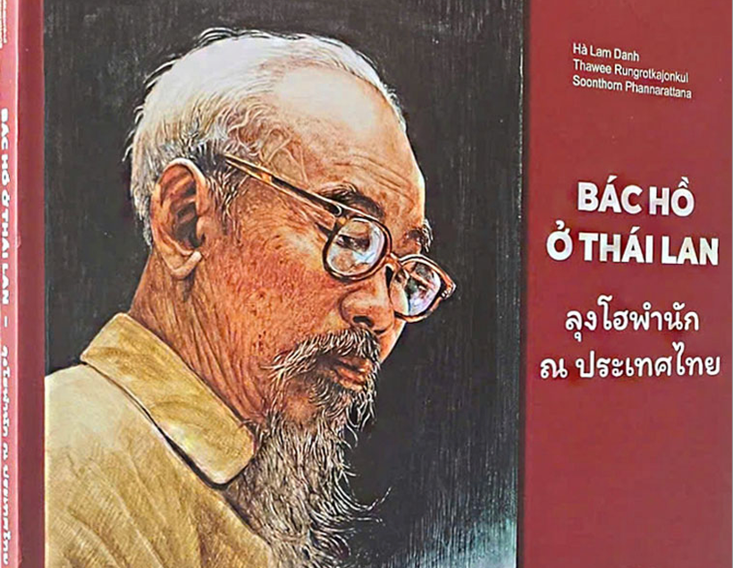 Bìa sách "Bác Hồ ở Thái Lan". (Ảnh: PV/Vietnam+)