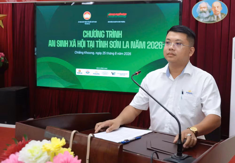 ong-le-thai-giam-doc-kinh-doanh-mavin-son-la-thay-mat-cac-doanh-nghiep-don-vi-dong-hanh-phat-bieu-tai-su-kien.jpg