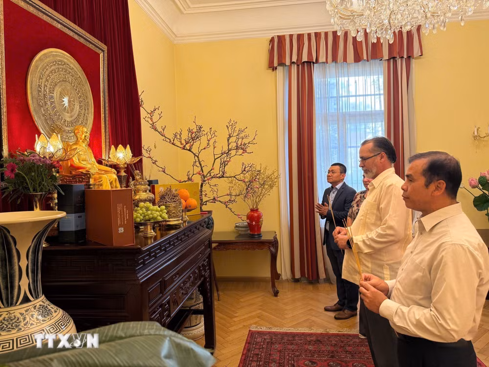 ttxvn-vn-lao-cuba-1.jpg