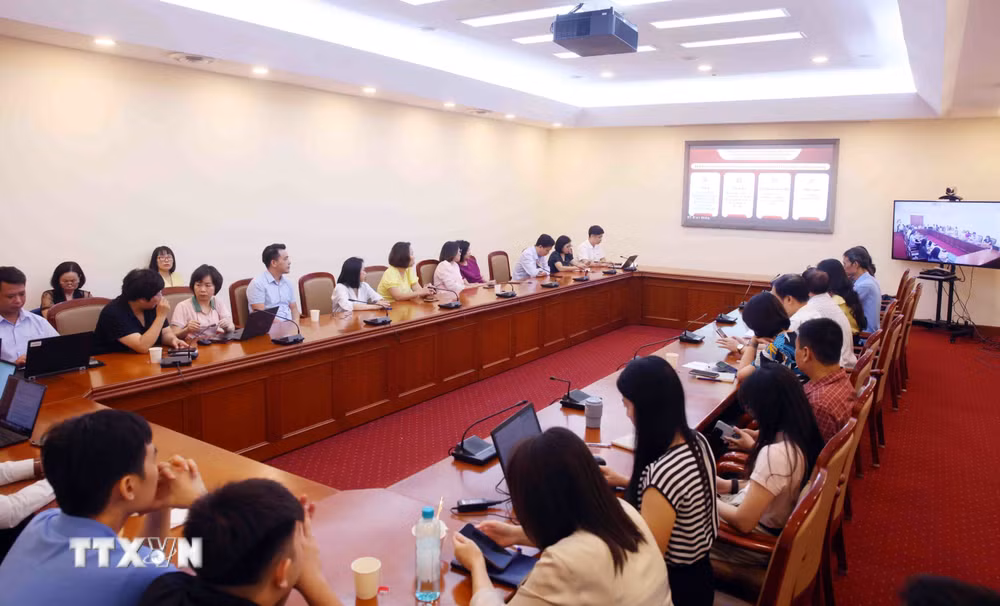 Chùm ảnh: Hội nghị toàn quốc quán triệt, triển khai thực hiện Nghị quyết Trung ương 4- Ảnh 35.