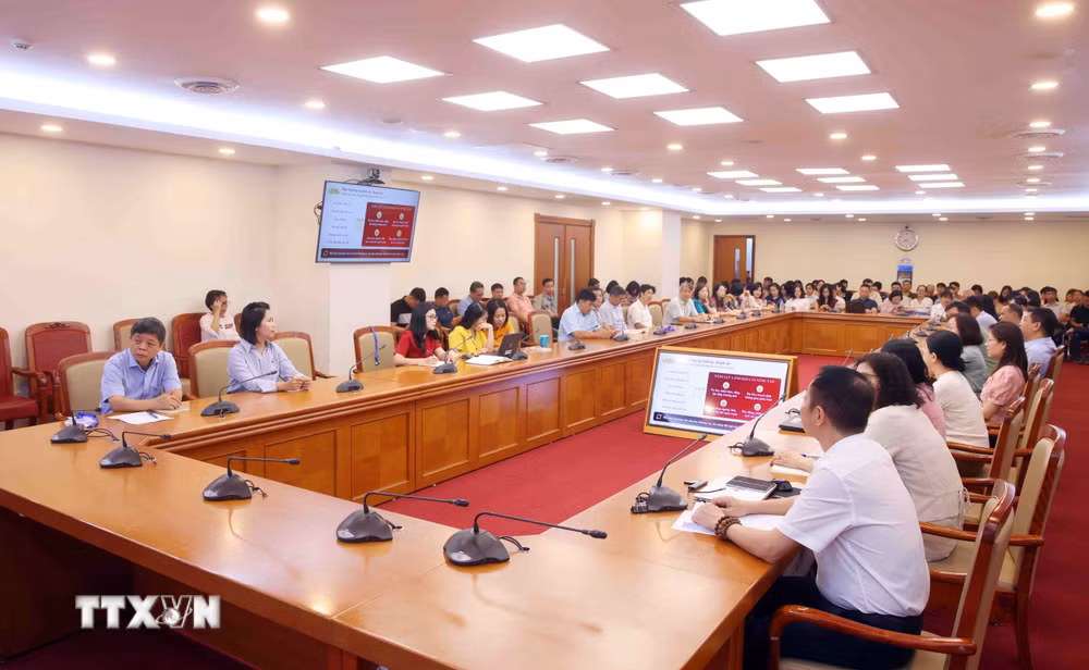 Chùm ảnh: Hội nghị toàn quốc quán triệt, triển khai thực hiện Nghị quyết Trung ương 4- Ảnh 34.
