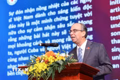 Ngài Rogelio Polanco Fuentes, Đại sứ Đặc mệnh Toàn quyền Cuba tại Việt Nam phát biểu. (Ảnh: Thanh Tùng/TTXVN)