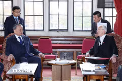 Tổng Bí thư Tô Lâm hội kiến Chủ tịch Thượng viện Anh, Nam tước McFall Xứ Alcluith. (Ảnh: Thống Nhất/TTXVN)