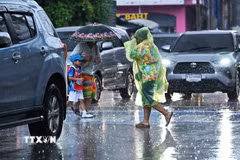 Mưa lớn tại Bangkok, Thái Lan ngày 25/9/2026. (Ảnh: THX/TTXVN phát)