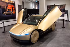 Tesla chuẩn bị ra mắt dịch vụ taxi không người lái Cybercab trong tháng 8