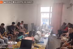 Hiện trường thời điểm Ban chuyên án đột kích. (Ảnh: TTXVN phát)